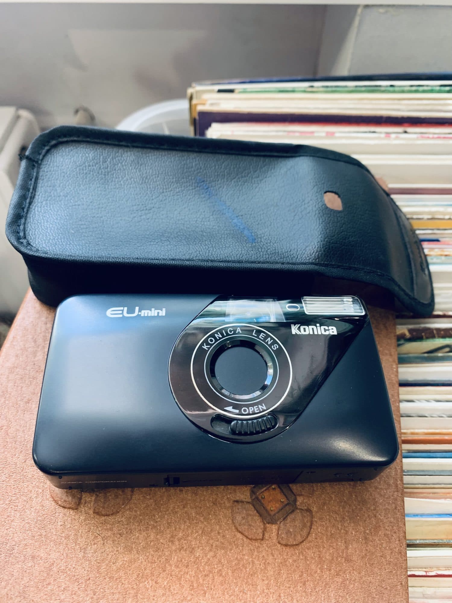 Vintāžas filmiņu fotokamera, Konica EU-mini, retro