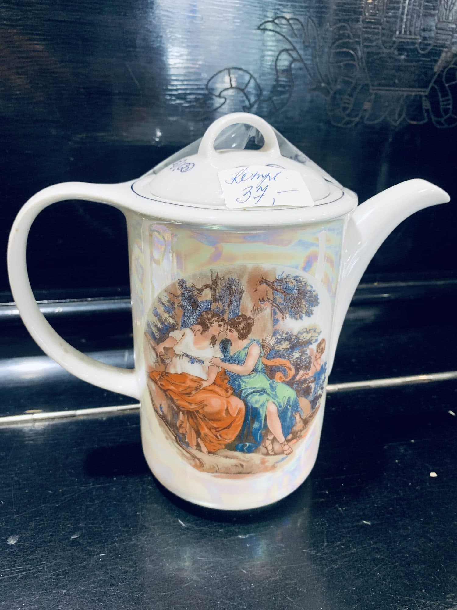 Vintāžas Ilmenau porcelāna kanna, perlamutrs, VDR